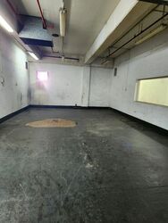 Joo Koon Circle (D22), Warehouse #446376371